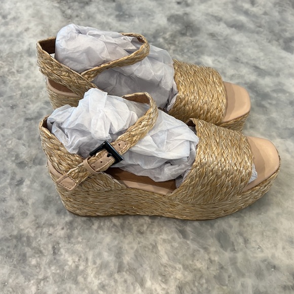 Superdown Raffia Woven Women’s Wedges. NWT. - Picture 10 of 13